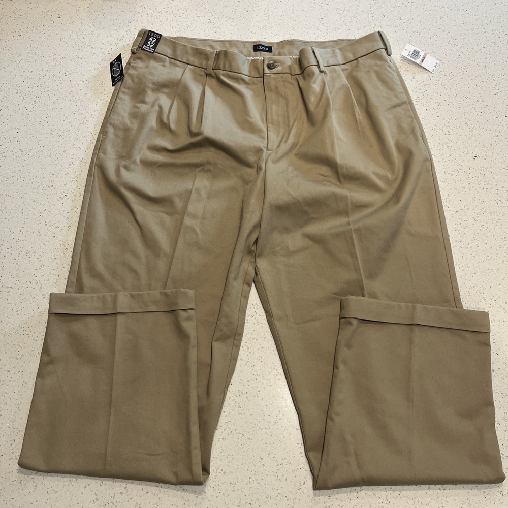 Izod Madison Chino Pants Mens 42x32 Khaki Straight Fit Flat Front No Iron‎ NWT